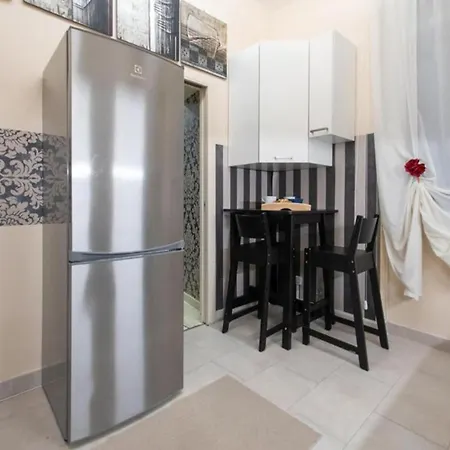 Smart & Luxury Colosseo Apartment Rome