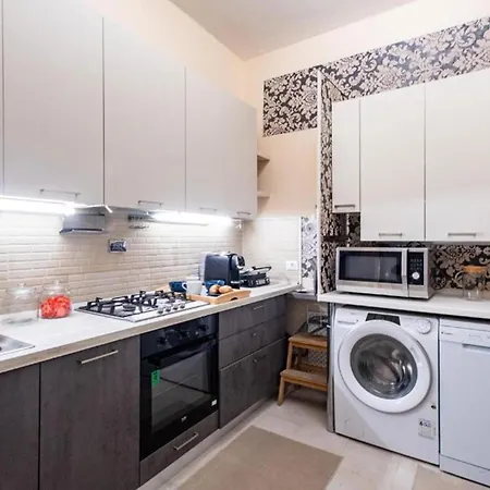 Smart & Luxury Colosseo Apartment
