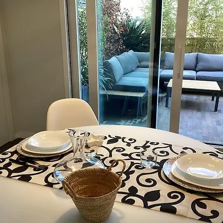 Apartment Elegant Metro A *