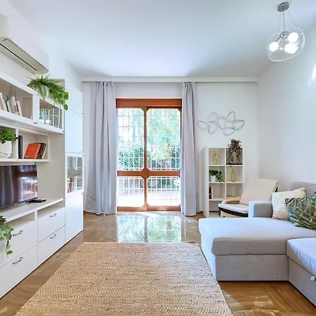 Apartment Per Gruppi In Zona Pamphili