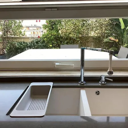 Elegant Metro A *