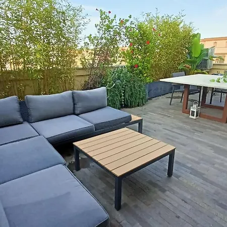 Apartment Elegant Metro A