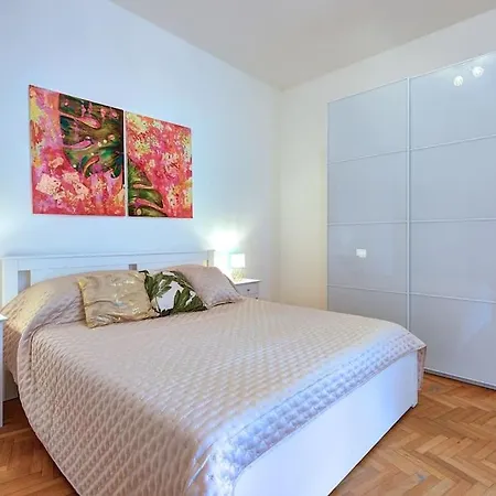 Per Gruppi In Zona Pamphili Apartment *