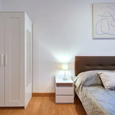 Apartment Per Gruppi In Zona Pamphili Rome