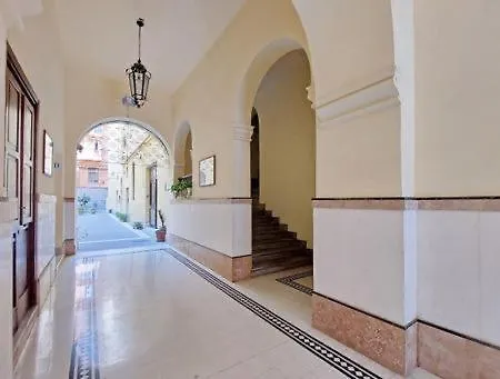 Monti Piano Terra Particolare *