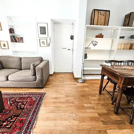 Apartment Titus House Nelle Vicinanze Del Colosseo *