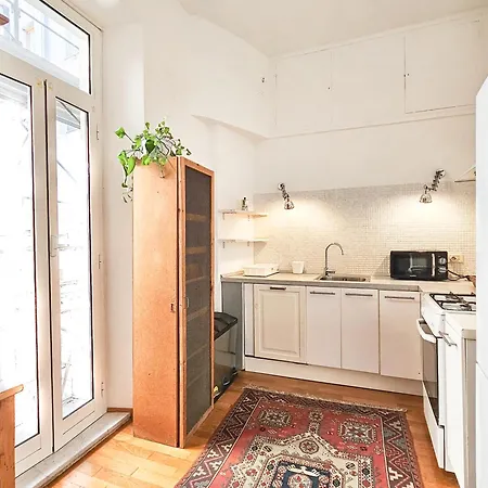 Titus House Nelle Vicinanze Del Colosseo Apartment