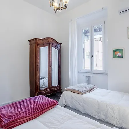 La Casa Viola Apartment