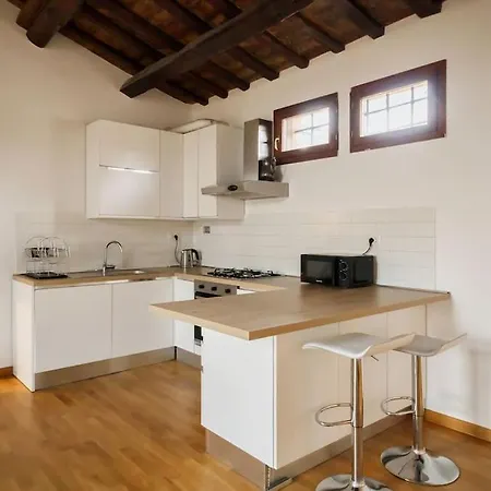 Live - Exclusive Penthouses