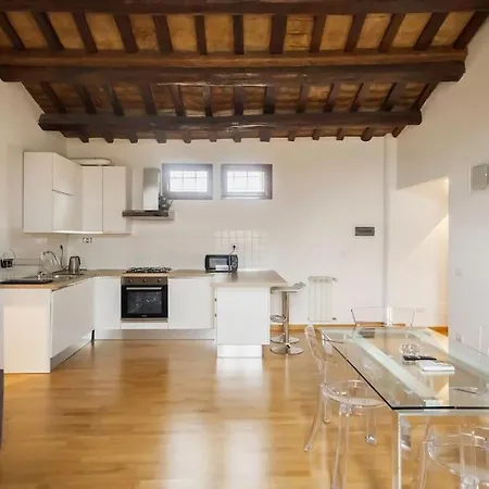 Live - Exclusive Penthouses Rome