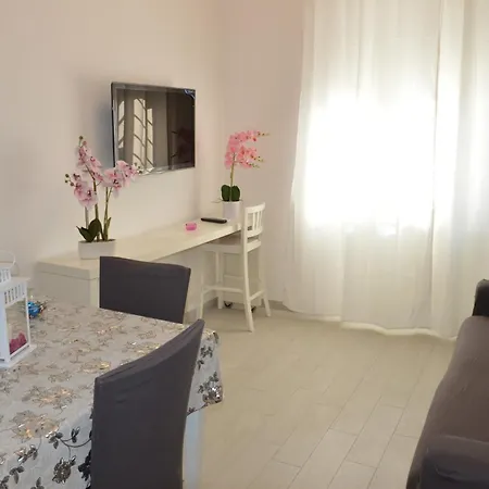 Apartment Domus53 *