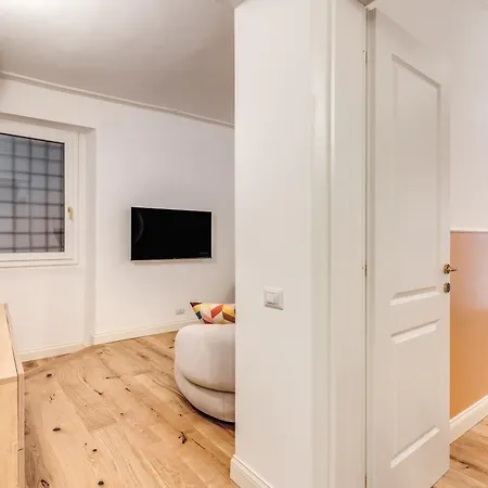 Silent 2 Bdrm Heart Of Trastevere *