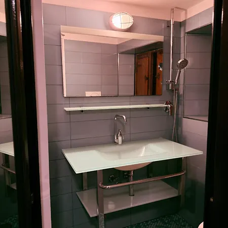 Cartari 11 Apartment