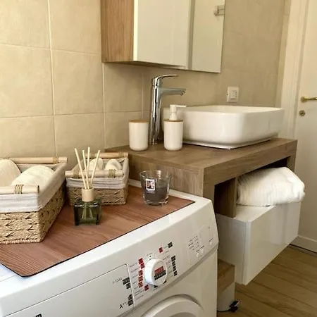 Apartment Equites