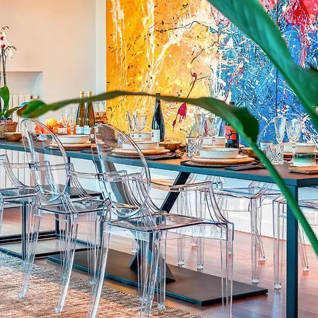 Apartment Skylife Art Gallery Loft - Riverfront Art Sanctuary *