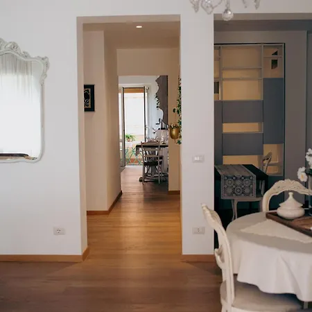 Rhome - Luxury Sharing Apartment