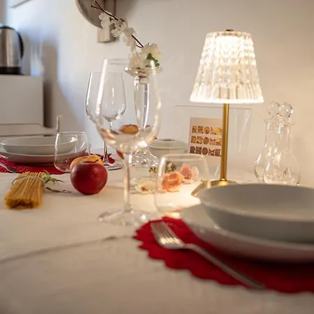 Rhome - Luxury Sharing Apartment