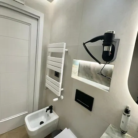 Luxury 56 Guest house *