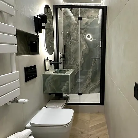 Luxury 56 Guest house *