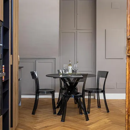 Amazing 3-bedrooms Pantheon Rome