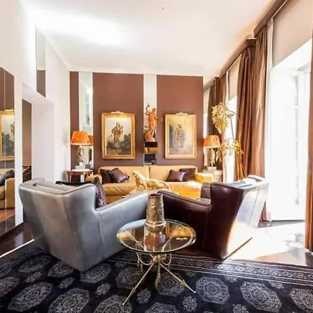 Realty Company Pantheon Apartment *