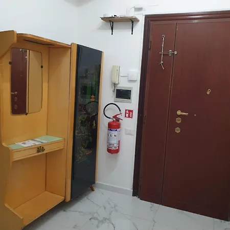 Comfort & Relax Antica Apartment *
