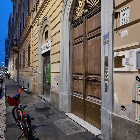 Domi 10 Apartment, Stazione Termini, Via Curtatone 12 Apartment Rom