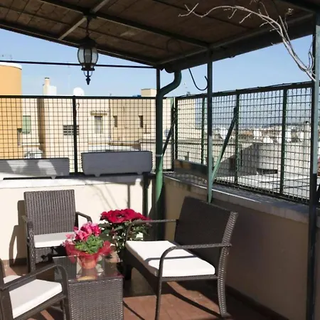 Delightful Penthouse View St Peter Apartment *