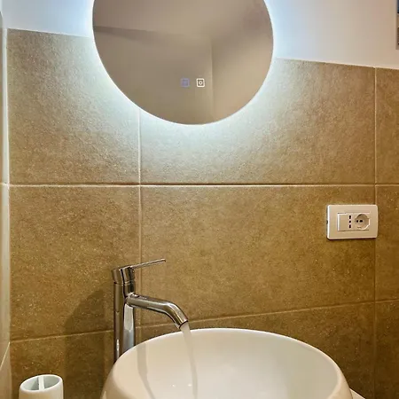 Apartment Da Mauro & Michela 1 - Cozy - 5 Min Metro C Rome