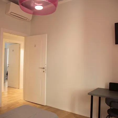 Guest house Piazzabolognastay *