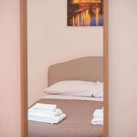 Lux Of The Vatican Apartahotel *