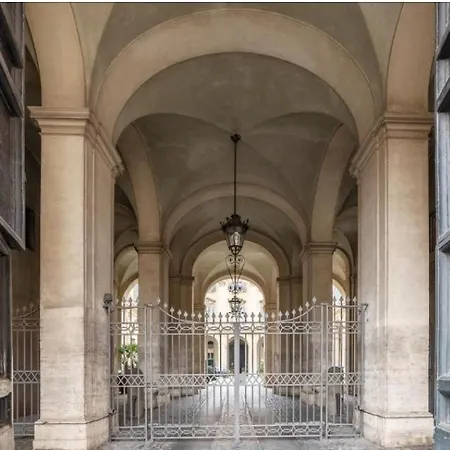Live - Exclusive Penthouses Apartment *