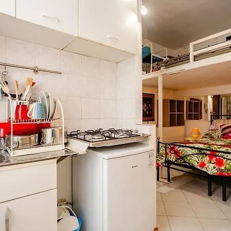 Loft Universita, Centro, Vicino Metro B, Wifi Apartment *