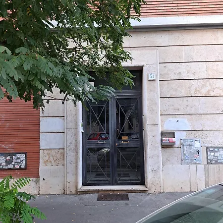 Сasa de vacaciones Giovanni Porta Metronia Roma