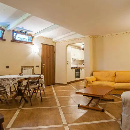 Rossellini House * Roma