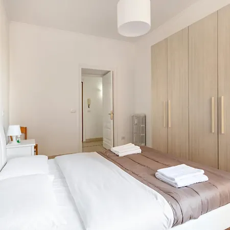 Apartment Elegant 3 Bedroom San Pietro Station 200 Mt Rome