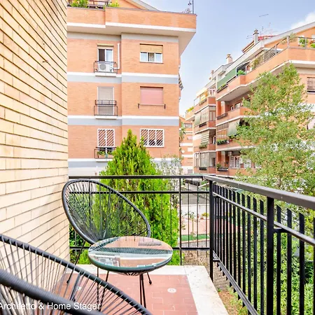 Maison B Rome