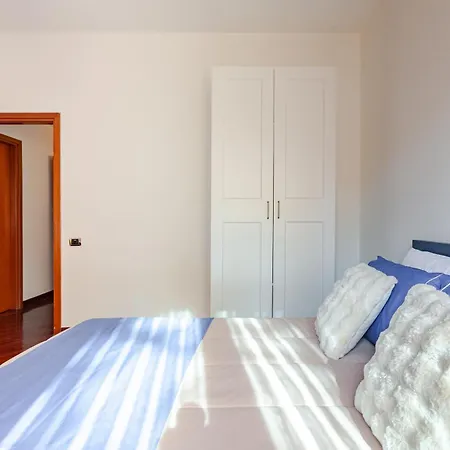 Two Dual Elegant Wi Fi Ac