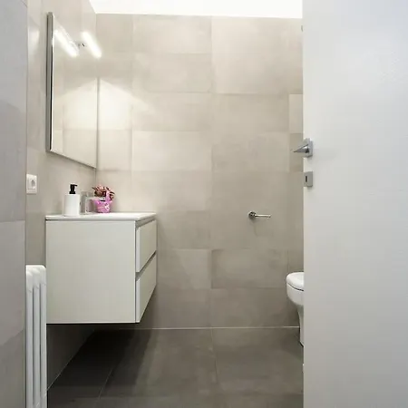 New! Apartment