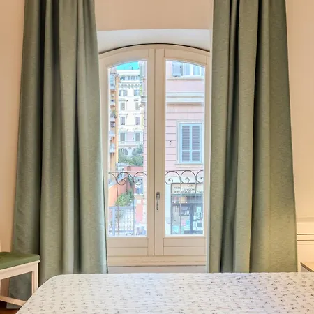 Charme E Stile A Via Foscolo * Rome