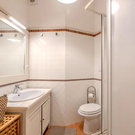 Appartement Charme E Stile A Via Foscolo