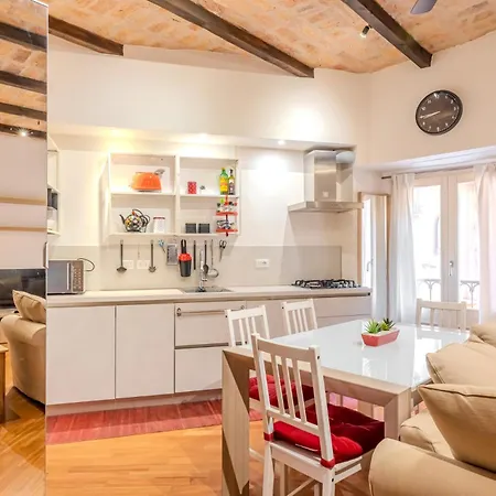 Appartement Charme E Stile A Via Foscolo *