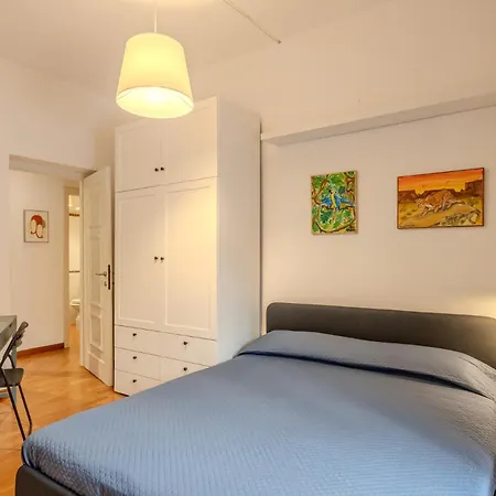 Appartement Charme E Stile A Via Foscolo
