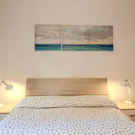 Appartement Charme E Stile A Via Foscolo