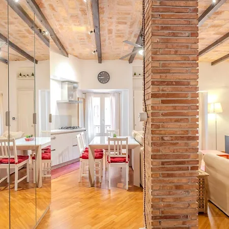 Charme E Stile A Via Foscolo Appartement *