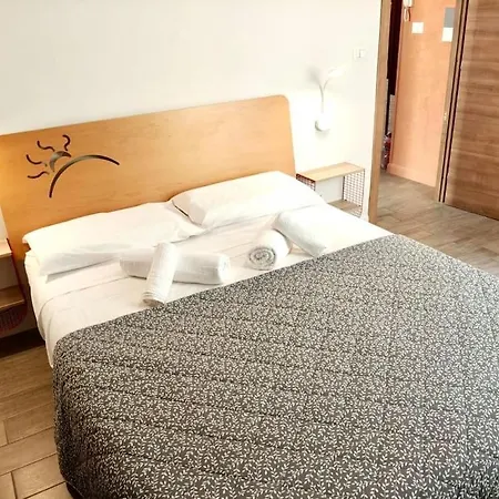 Apartment Cozy In The Heart Of Garbatella *