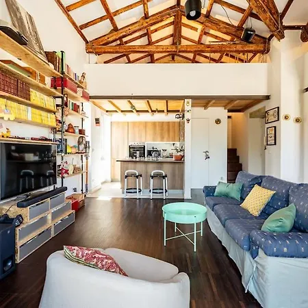 Apartment Loft In Garbatella