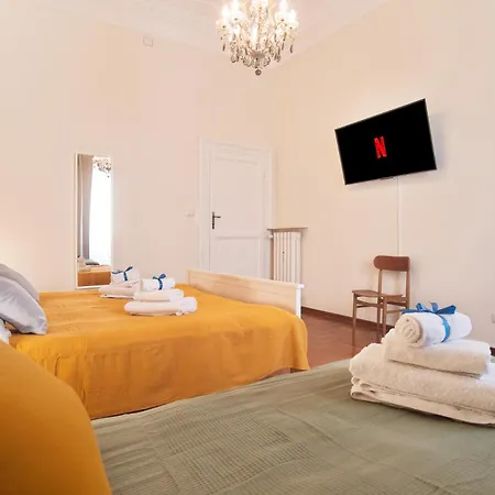 Vaticano - 3 Bagni - 11 Posti - 200mq - 7 Letti - Wifi Rome
