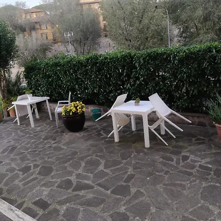 Apartment Appartament Piramide Cestia