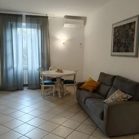 Appartament Piramide Cestia Apartment Rome